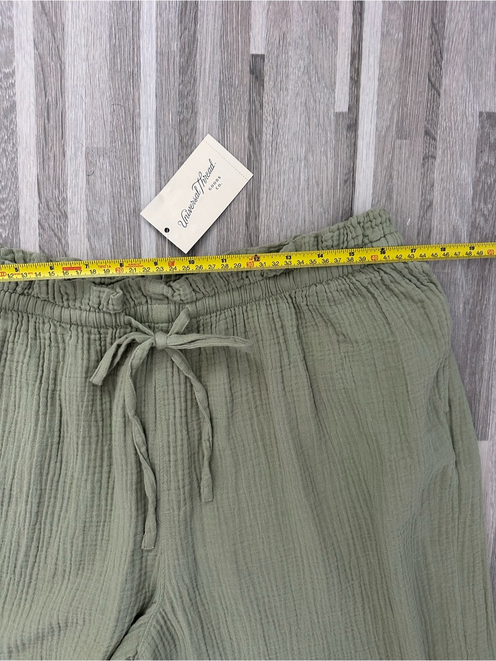 Universal Thread Women's Wide-Leg Cotton Gauze Pants – Size XL, Light Green - Picture 9 of 11